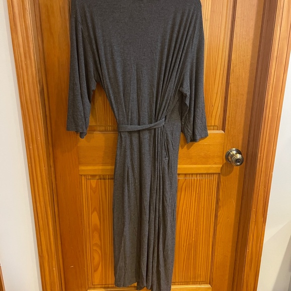Nesting Olive - Ribbed Charcoal Robe (S/M) - Picture 7 of 7